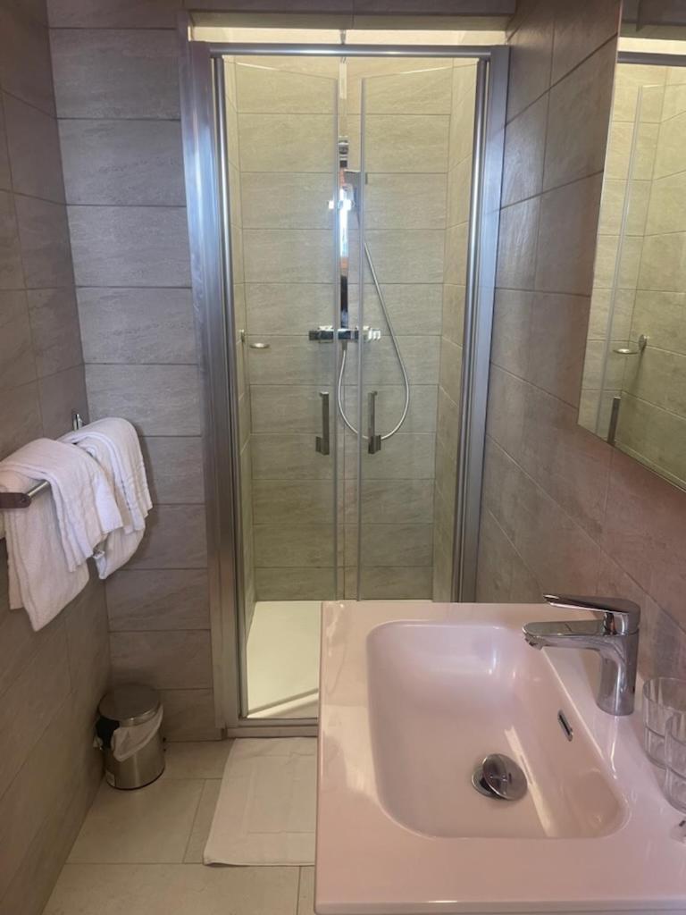 Hotel Les Calanques Пьяна Экстерьер фото