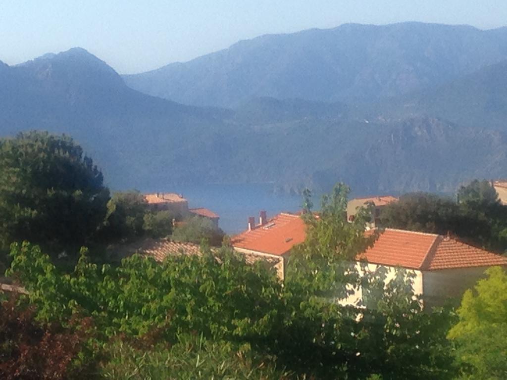 Hotel Les Calanques Пьяна Номер фото