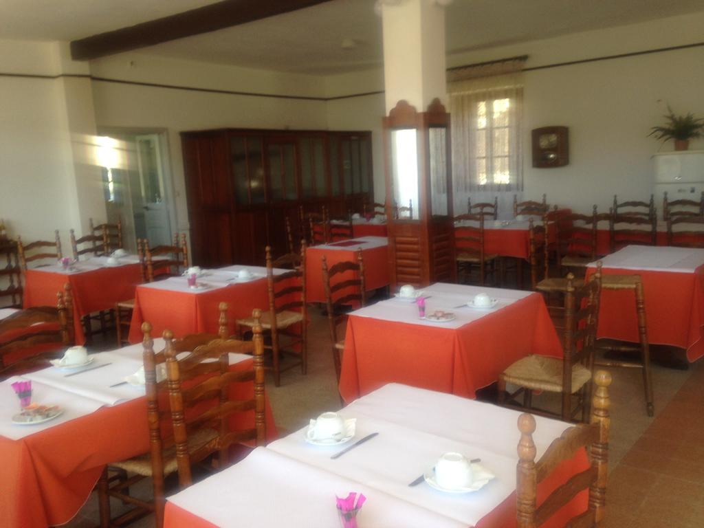 Hotel Les Calanques Пьяна Номер фото